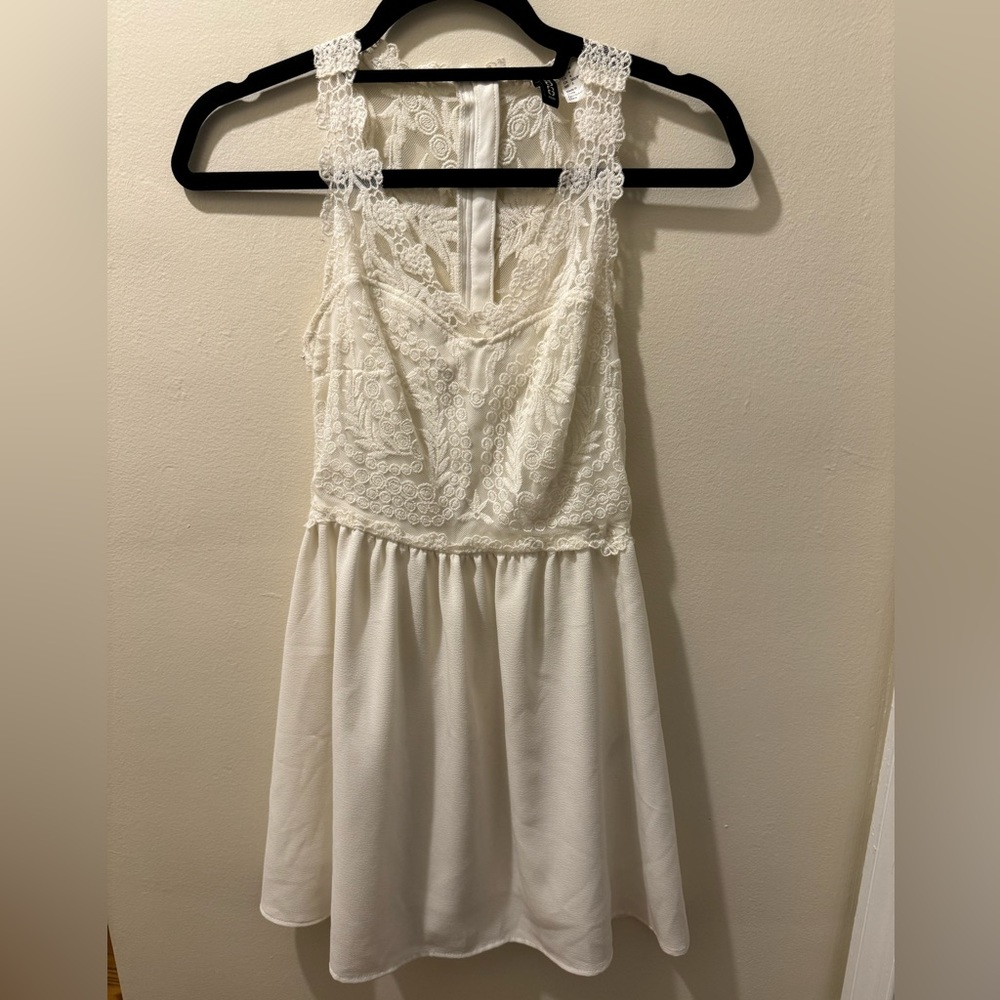 DIVIDED White Lace Dress